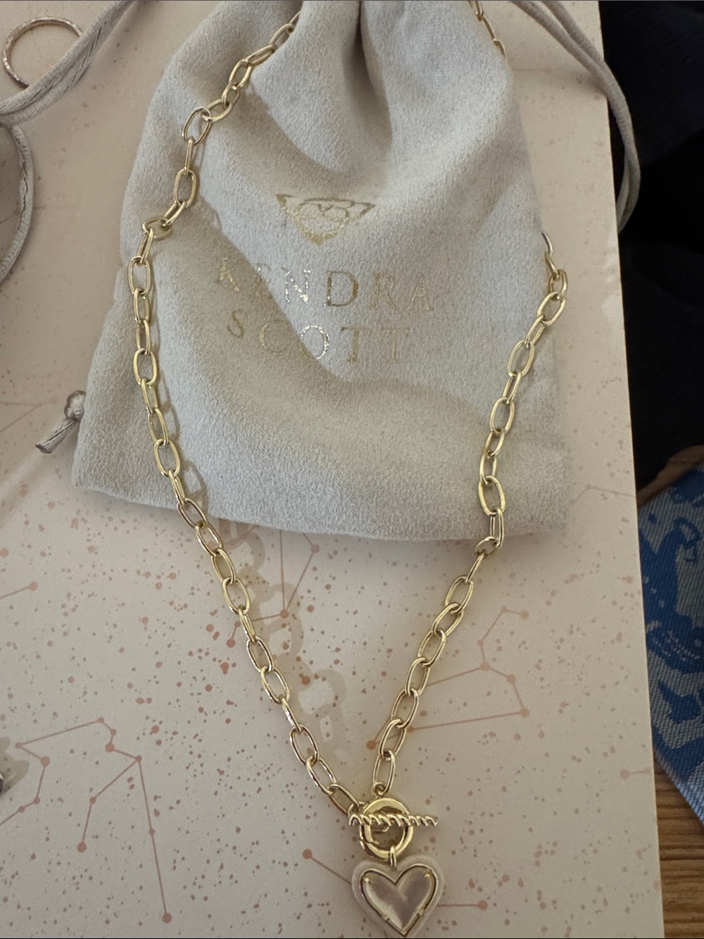 Kendra Scott Double sided Ari heart toggle necklace mother of pearl stone